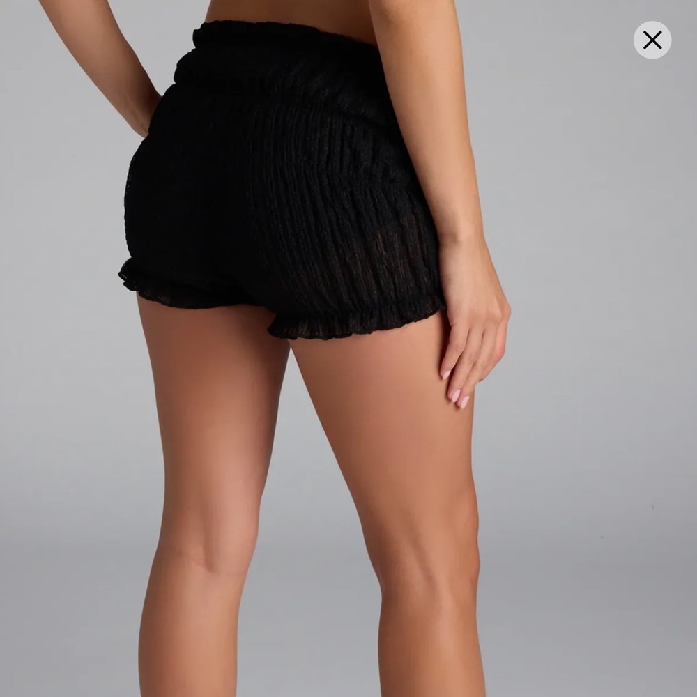 Windsor Black Crinkle Ruffle Women's Shorts